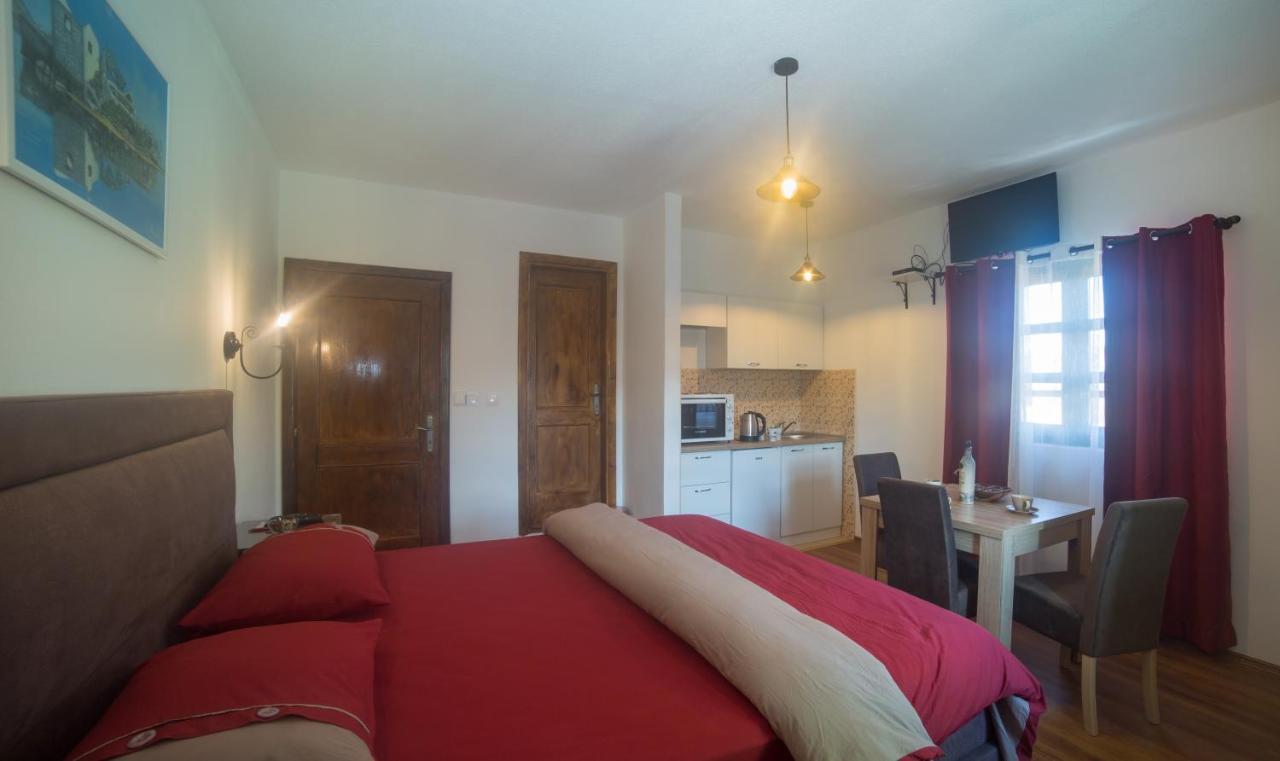 Apartments And Spa Miona Virpazar Buitenkant foto